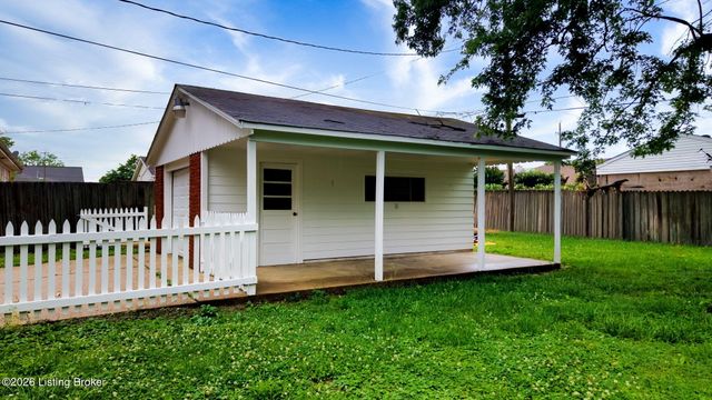 8011 Zelma Fields Ave, Louisville, KY 40228
