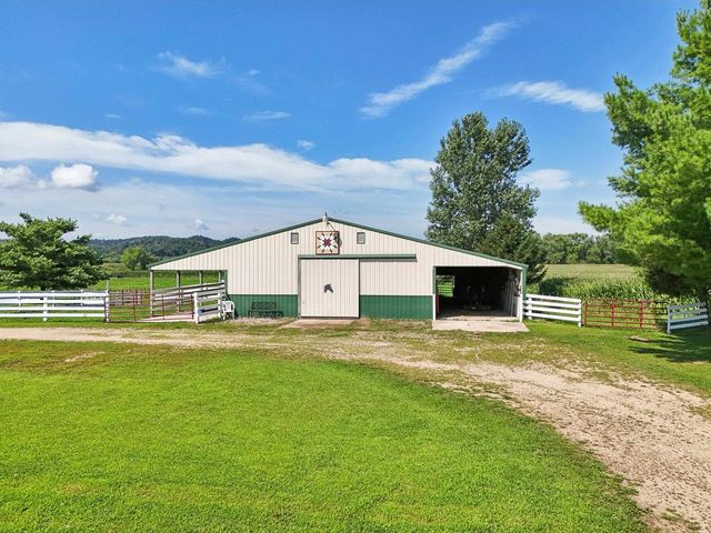 28632 County Hwy BA, Richland Center, WI 53581