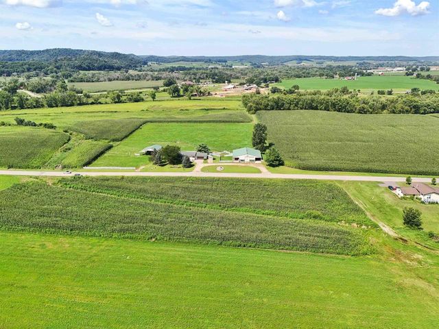 28632 County Hwy BA, Richland Center, WI 53581