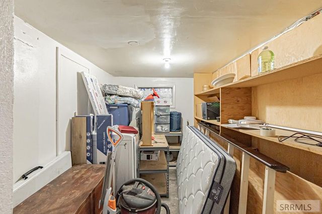 1295 Canyon Avenue, Idaho Falls, ID 83402