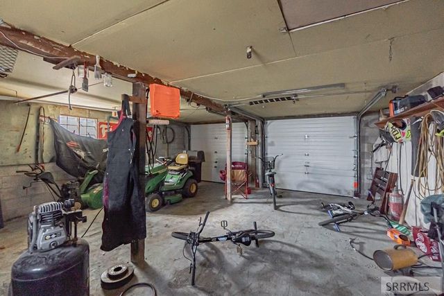 1295 Canyon Avenue, Idaho Falls, ID 83402