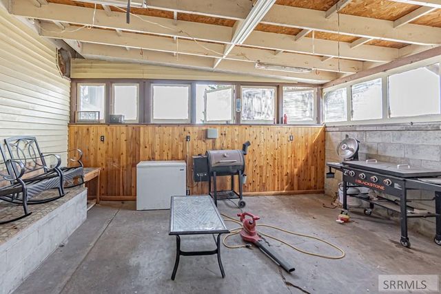 1295 Canyon Avenue, Idaho Falls, ID 83402