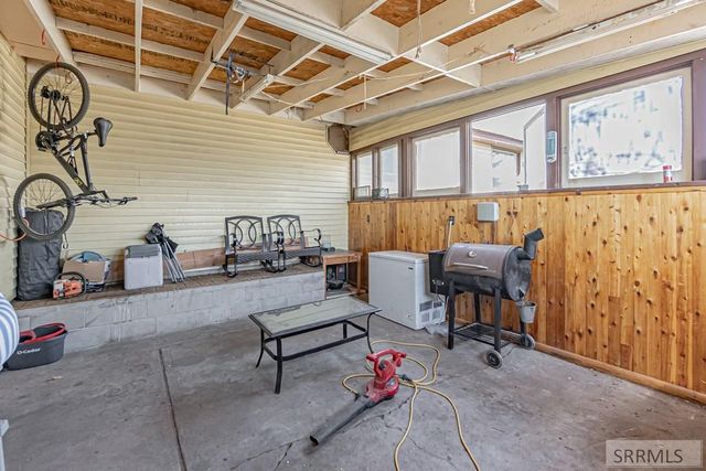 1295 Canyon Avenue, Idaho Falls, ID 83402