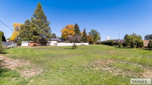 1295 Canyon Avenue, Idaho Falls, ID 83402