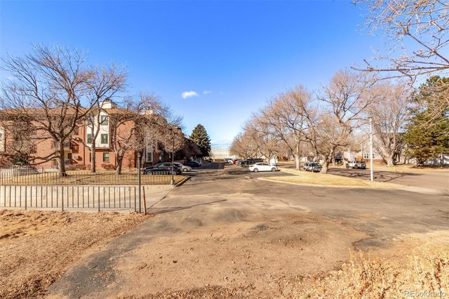 13950 E Oxford Place A202, Aurora, CO 80014