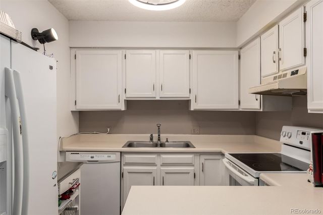 13950 E Oxford Place A202, Aurora, CO 80014