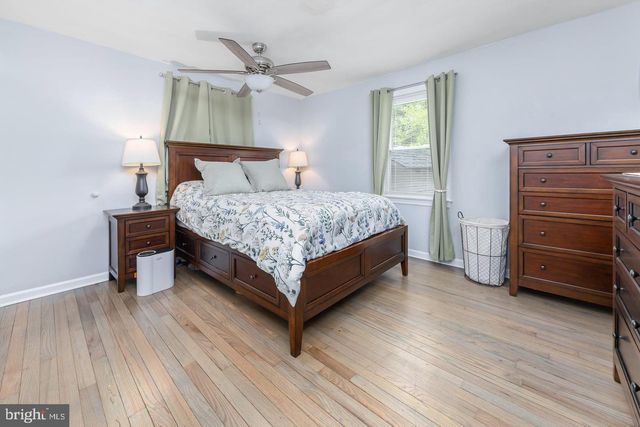 415 LAKE AVE, Pitman, NJ 08071