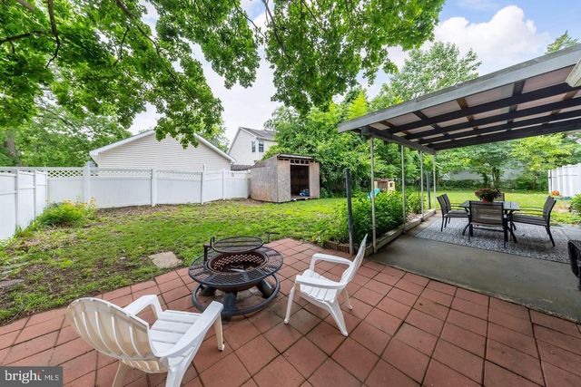 415 LAKE AVE, Pitman, NJ 08071