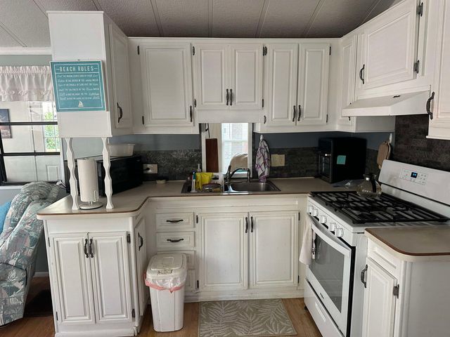 613 5th Ave. S, Myrtle Beach, SC 29578