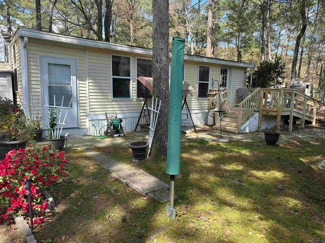 613 5th Ave. S, Myrtle Beach, SC 29578