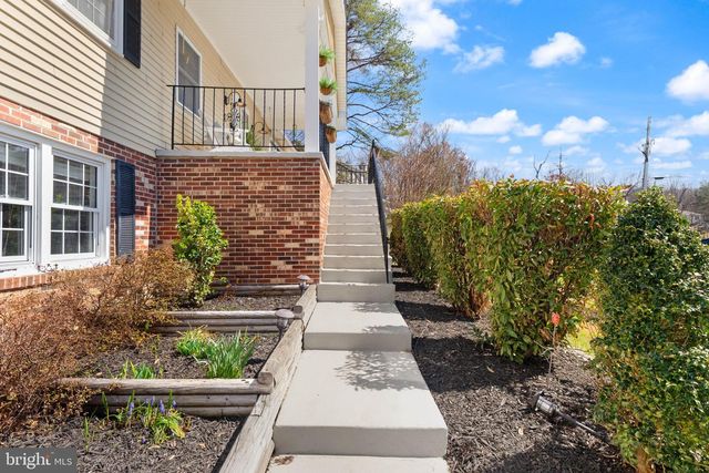 9000 FORESTVIEW DR, Manassas, VA 20112