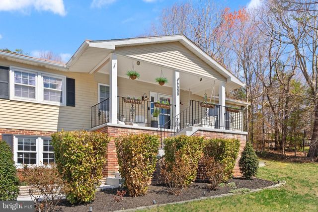 9000 FORESTVIEW DR, Manassas, VA 20112