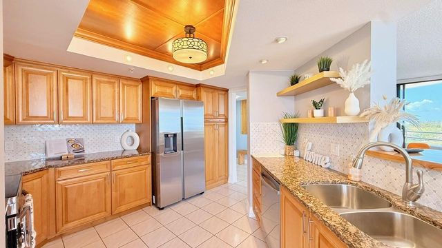 5940 PELICAN BAY PLAZA S 1105, Gulfport, FL 33707