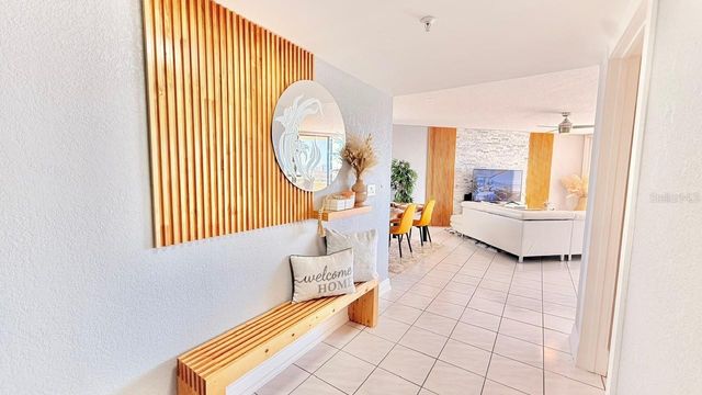 5940 PELICAN BAY PLAZA S 1105, Gulfport, FL 33707