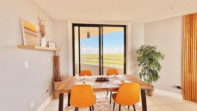 5940 PELICAN BAY PLAZA S 1105, Gulfport, FL 33707