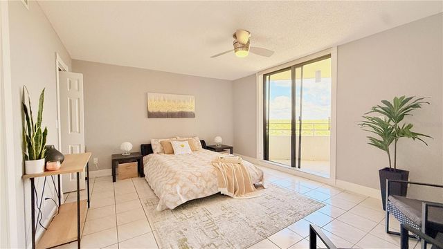 5940 PELICAN BAY PLAZA S 1105, Gulfport, FL 33707