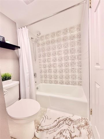 5940 PELICAN BAY PLAZA S 1105, Gulfport, FL 33707