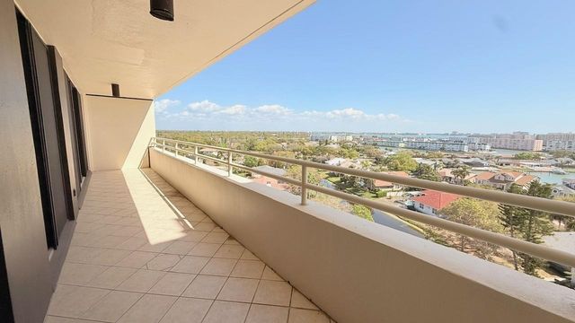 5940 PELICAN BAY PLAZA S 1105, Gulfport, FL 33707