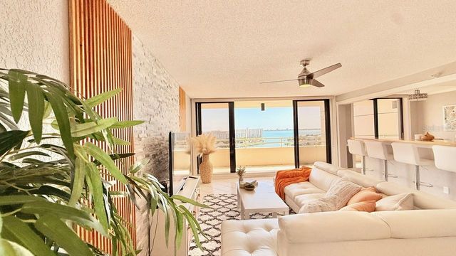 5940 PELICAN BAY PLAZA S 1105, Gulfport, FL 33707