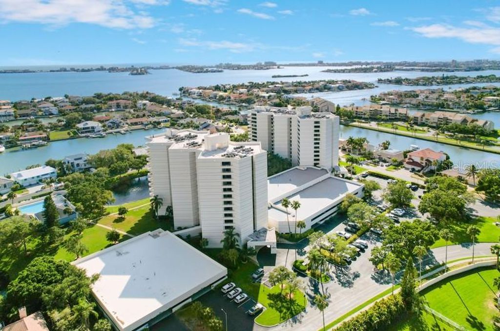 5940 PELICAN BAY PLAZA S 1105, Gulfport, FL 33707