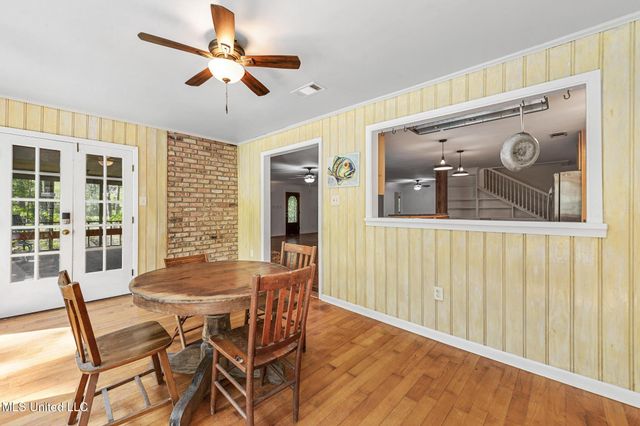 7091 Shiyou Road, Kiln, MS 39556