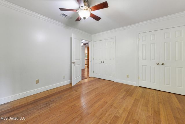 7091 Shiyou Road, Kiln, MS 39556