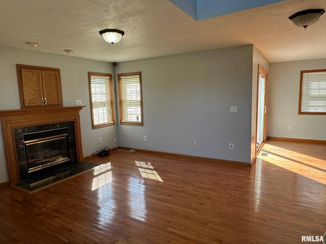805 Knoll Pointe Place, Springfield, IL 62703