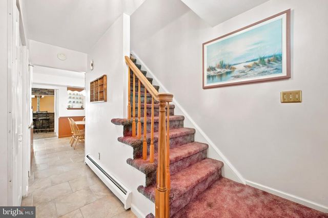 1004 GREEN LN, Secane, PA 19018
