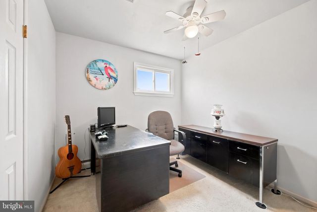 1004 GREEN LN, Secane, PA 19018