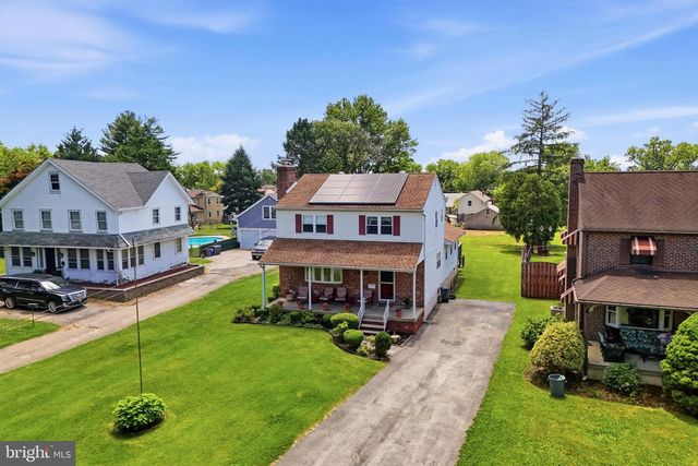 1004 GREEN LN, Secane, PA 19018