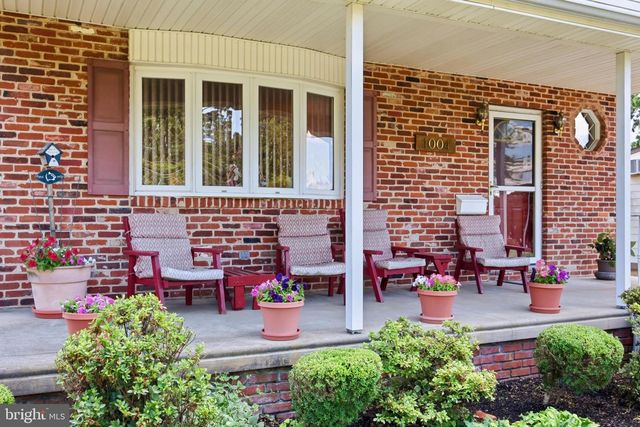1004 GREEN LN, Secane, PA 19018