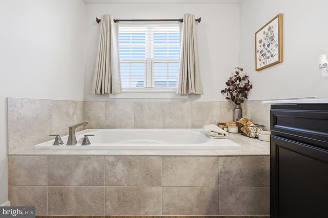 504 RUSHBROOK RD, Martinsburg, WV 25403