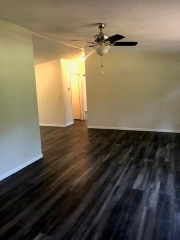 130 Donkey Trail, Coldspring, TX 77331