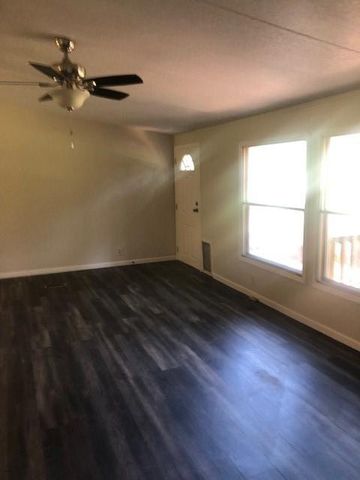 130 Donkey Trail, Coldspring, TX 77331