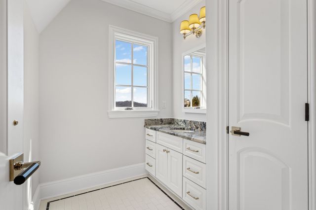 513 Legends Ridge Ct, Franklin, TN 37069