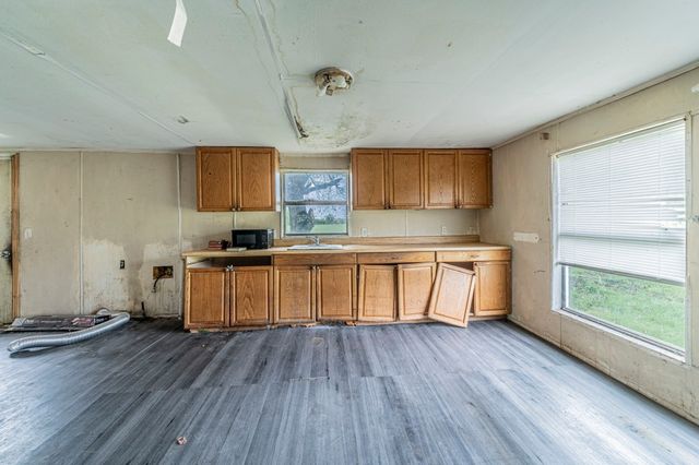 508 Summit Street, Farmersville, TX 75442