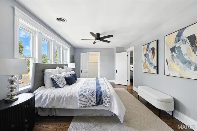 7443 Augusta Avenue, St Louis, MO 63121