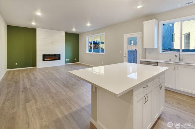 18204 37th Avenue Ct E, Tacoma, WA 98446