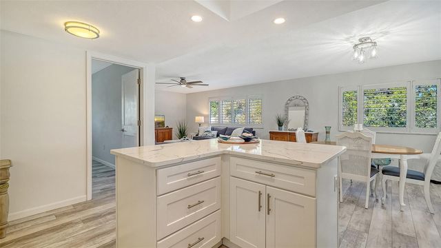 5469 RIVERBLUFF CIRCLE 42, Sarasota, FL 34231