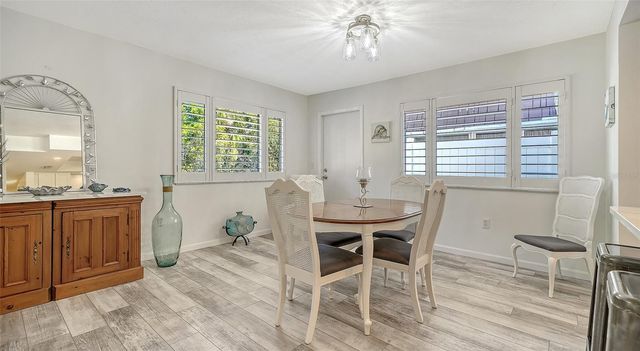 5469 RIVERBLUFF CIRCLE 42, Sarasota, FL 34231