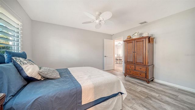 5469 RIVERBLUFF CIRCLE 42, Sarasota, FL 34231