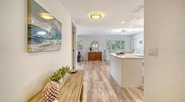 5469 RIVERBLUFF CIRCLE 42, Sarasota, FL 34231