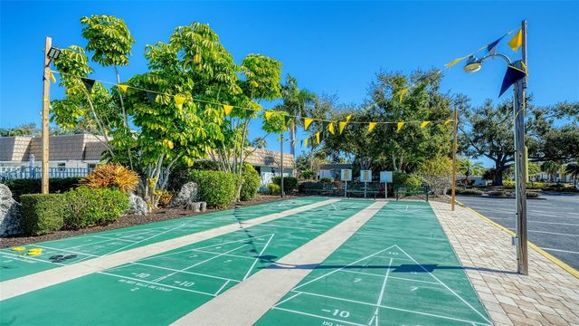 5469 RIVERBLUFF CIRCLE 42, Sarasota, FL 34231