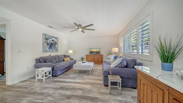 5469 RIVERBLUFF CIRCLE 42, Sarasota, FL 34231