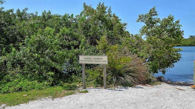 5469 RIVERBLUFF CIRCLE 42, Sarasota, FL 34231