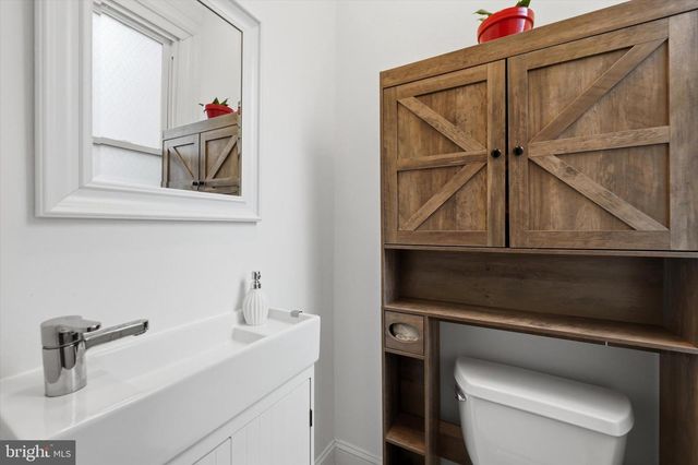 2256 N VAN PELT ST, Philadelphia, PA 19132