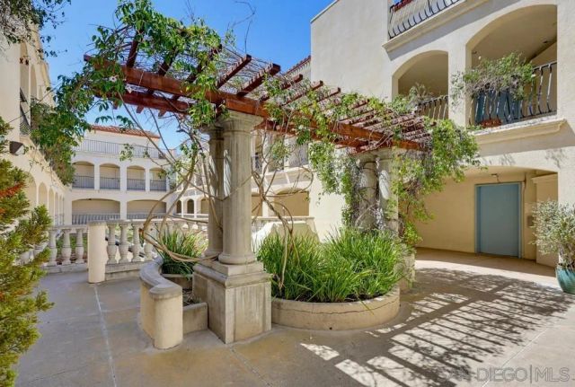 2770 2nd Ave 112, San Diego, CA 92103