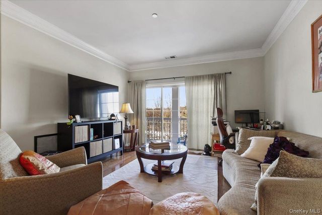 612 Saratoga Lane, Fishkill, NY 12524