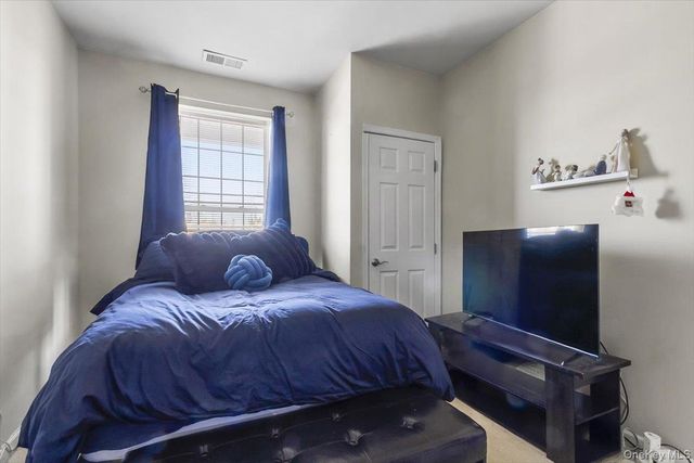 612 Saratoga Lane, Fishkill, NY 12524