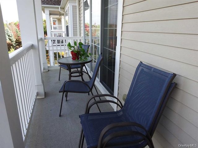 612 Saratoga Lane, Fishkill, NY 12524